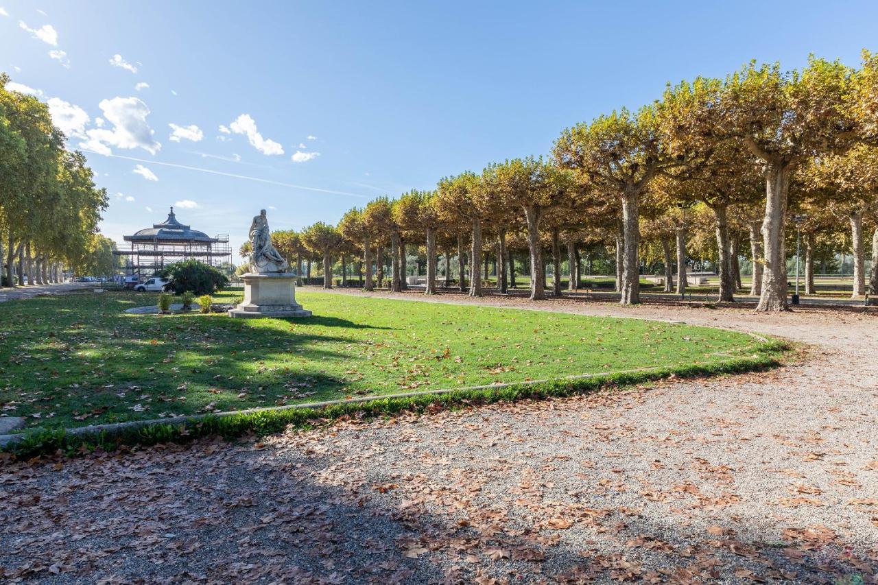 Appar Quartier Calm Coeur De Ville Ажан Екстериор снимка